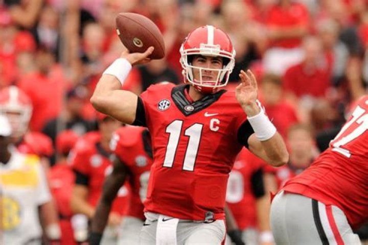 Aaron Murray - Net Worth, Age, Height, Birthday, Bio, Wiki!