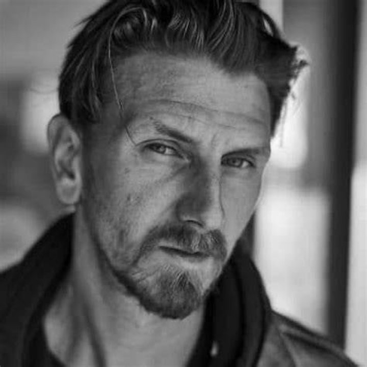 Adrian- Wiki, Age, Girlfriend, Ethnicity, Net Worth, Height, Career