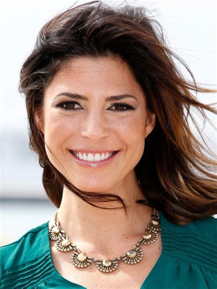 All About Cindy Sampson | Net Worth, Relationship, Career