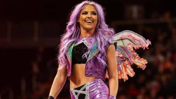 Candice LeRae Net Worth, Age, Height, Bio, Birthday, Wiki!