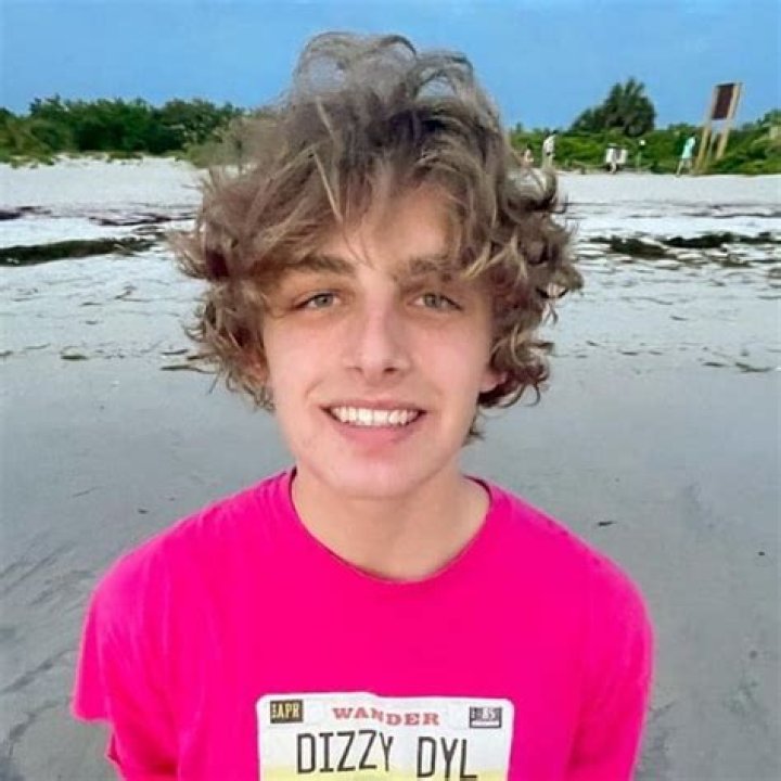 Dizzy Dyl Age