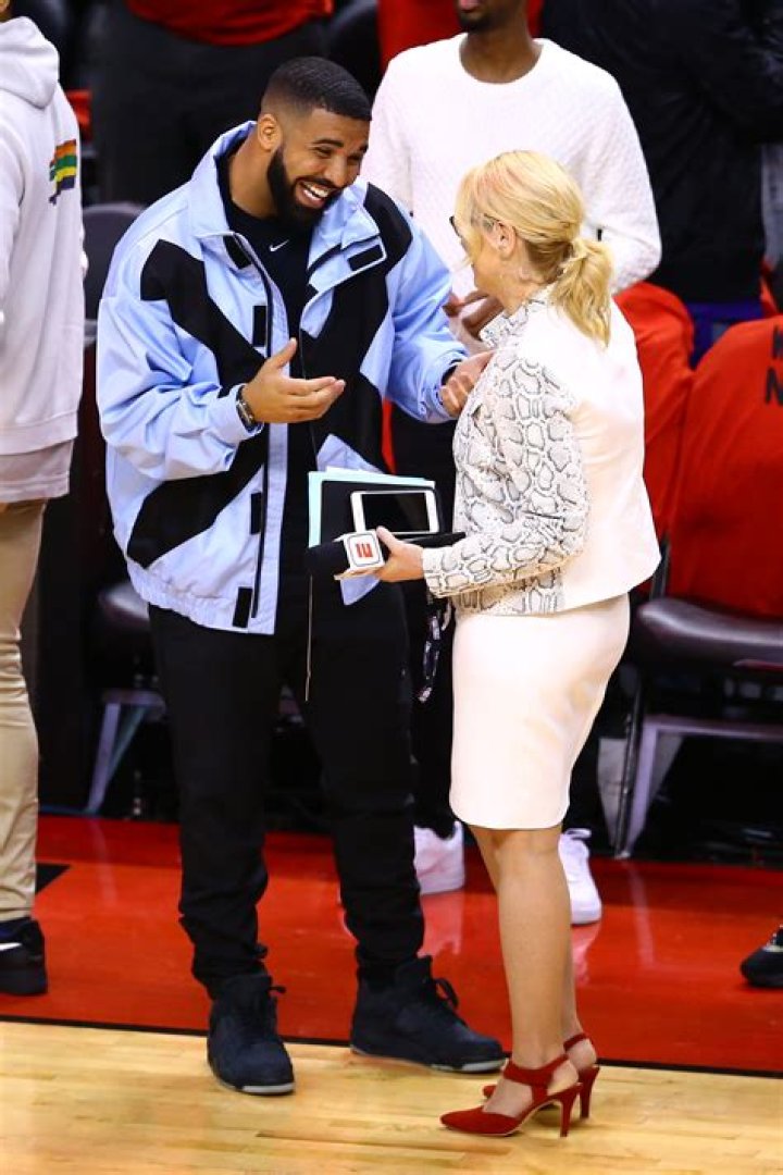 Doris Burke- Wiki, Height, Husband, Net Worth