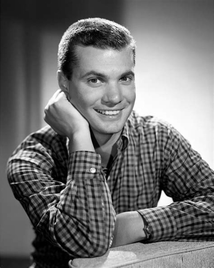 Dwayne Hickman