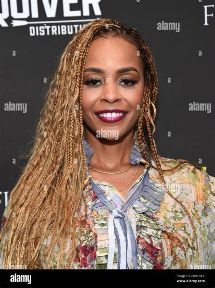 Erica Peeples