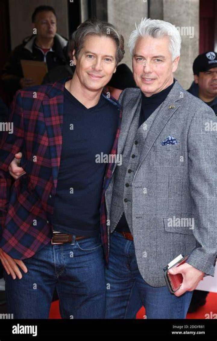 John Barrowman, Scott Gill's Husband