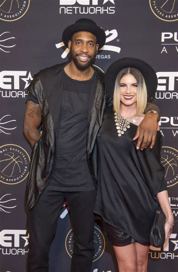 LaMarcus Aldridge Wife, Dad, Girlfriend, Son, Height, Weight