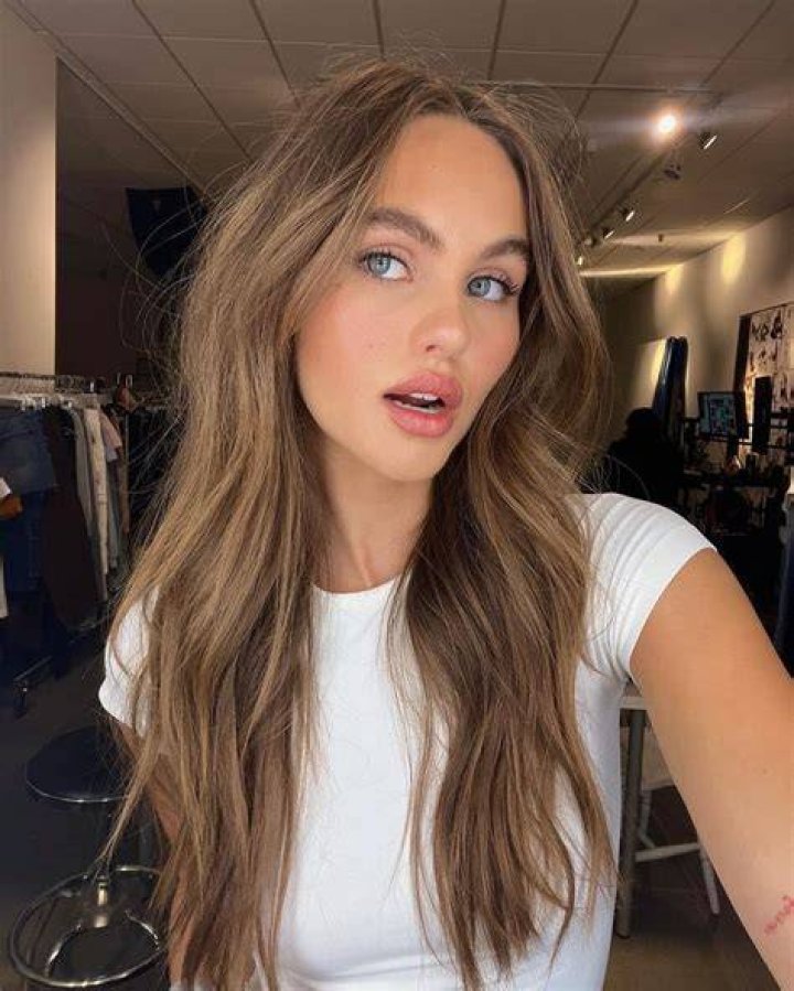 Lily Easton, Karl Kugelmann's Girlfriend