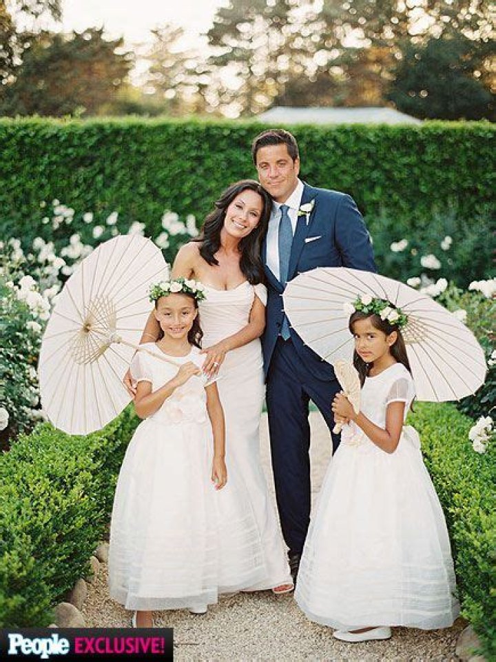 Liz Cho, Josh Elliott's Girlfriend
