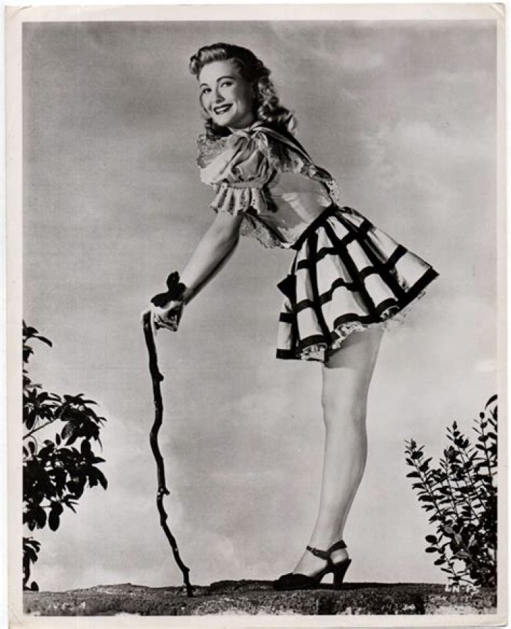 Lori Nelson