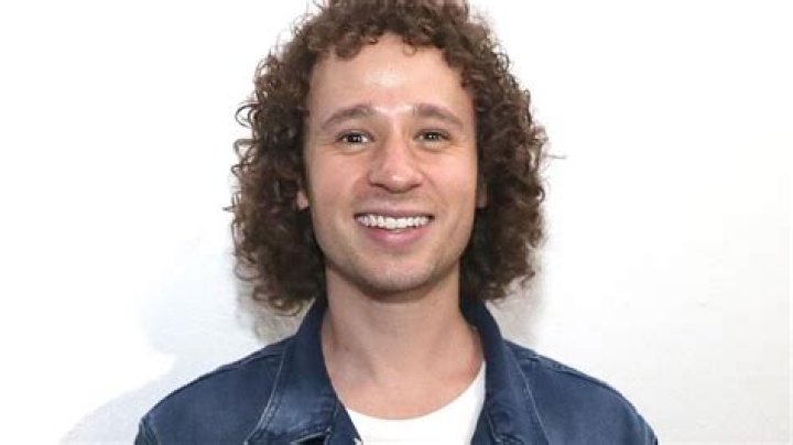Luisito Comunica