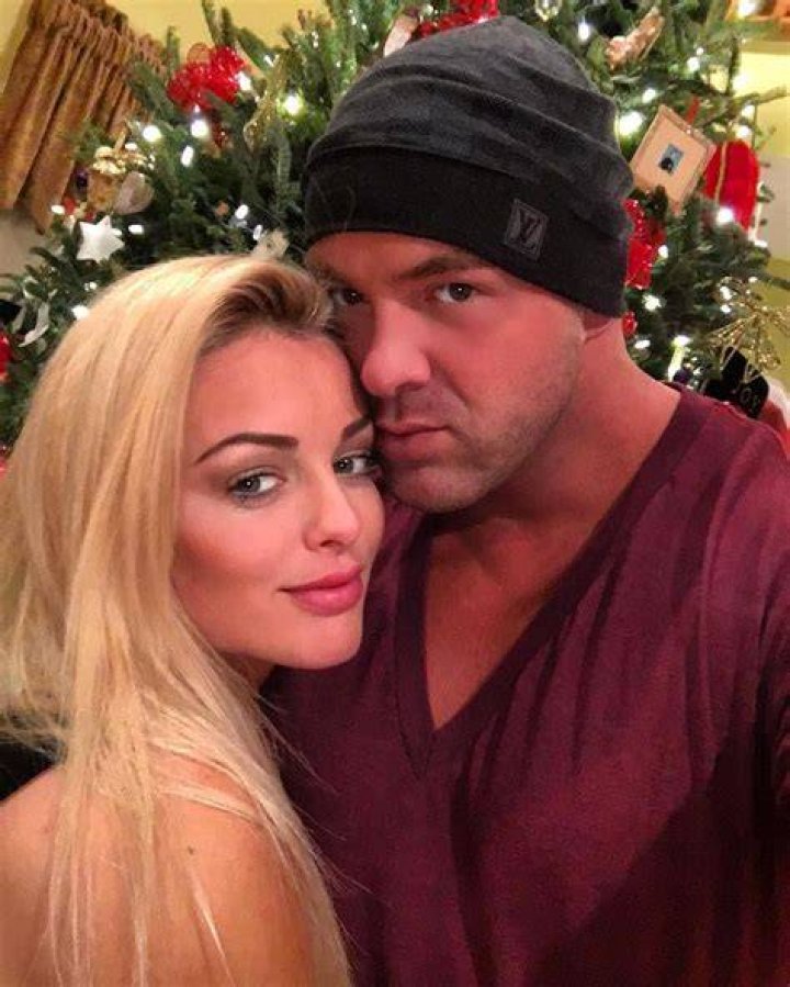 Mandy Rose Bio, Boyfriend, Net Worth, Age, WWE Facts To Know