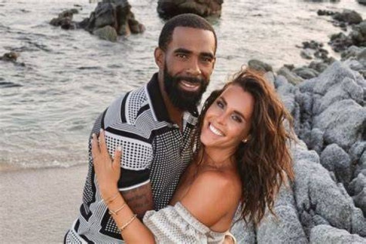 Mike Conley Jr Wife (Mary Peluso), Son, Height, Net Worth