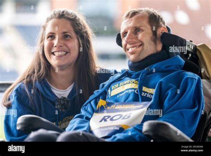 Rob Burrow Wife