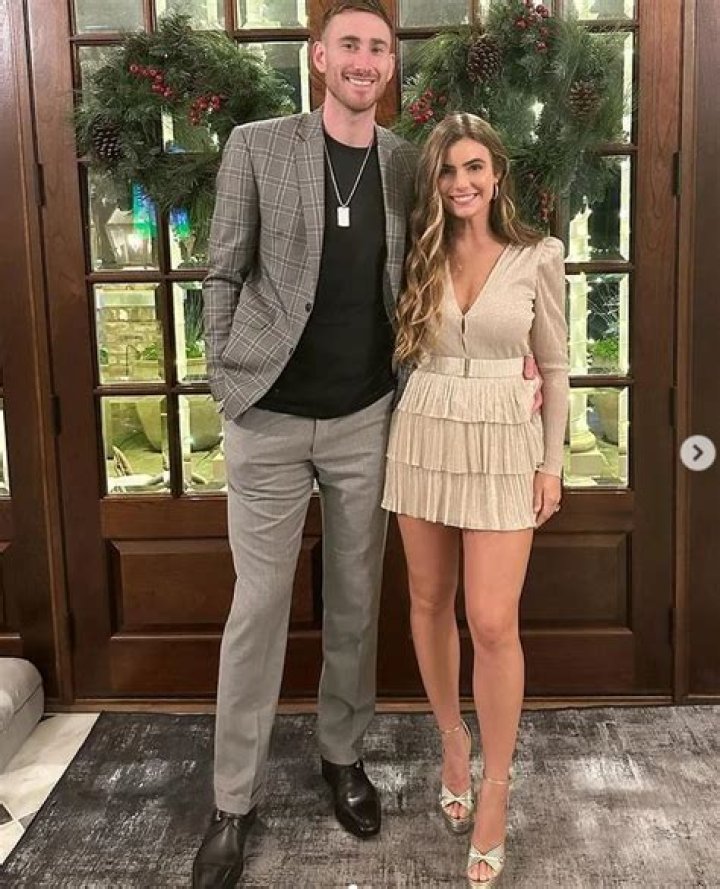 Robyn Hayward