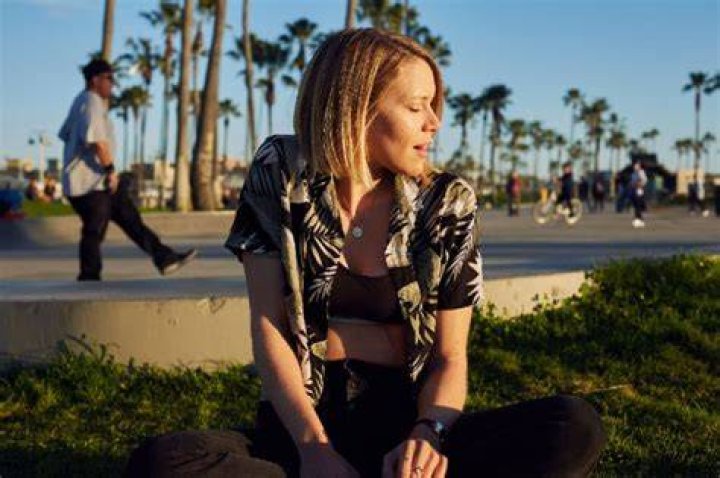 SUMif Loses Patience on “Move Out”