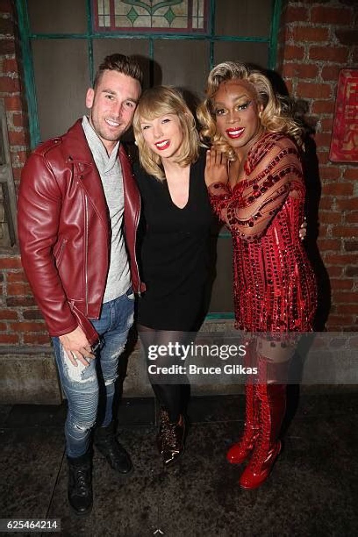 Todrick Hall, Jesse Pattison's Girlfriend
