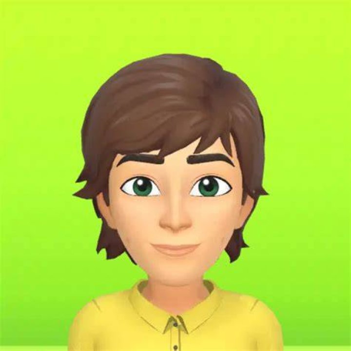 What is Spencer Sutherland's Snapchat?