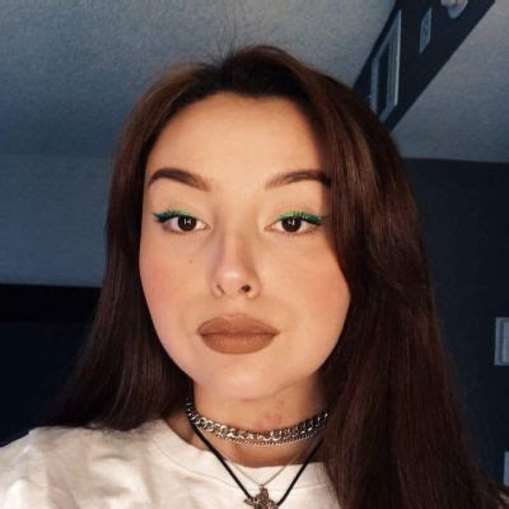 Zoey Lun
